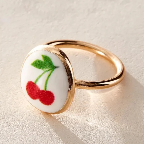 Free People Rings ๐โจ - Picture 2 of 9